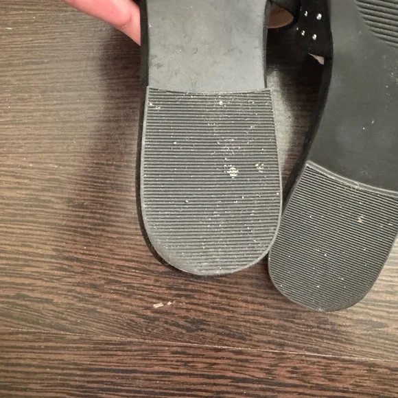 Steve Madden Women’s Black Multi Tempting Mules W/ Silver Studs - Picture 7 of 11